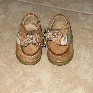 Sperry Baby Tan bluefish Crib jr Boat Shoe 2M